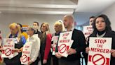 Trabajadores se oponen a la fusión de los supermercados Albertsons y Kroger
