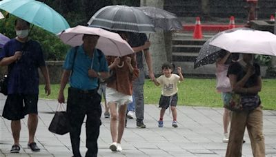 低壓帶仍影響 桃園以北、宜花留意局部豪雨大雨