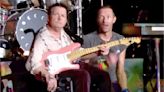 Coldplay invitó a Michael J. Fox al escenario: “Es el club de Volver al futuro”