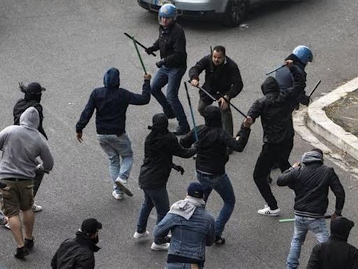 Sampdoria e Genoa, prove di pace tra i tifosi: in campo i 'vecchi' per mediare