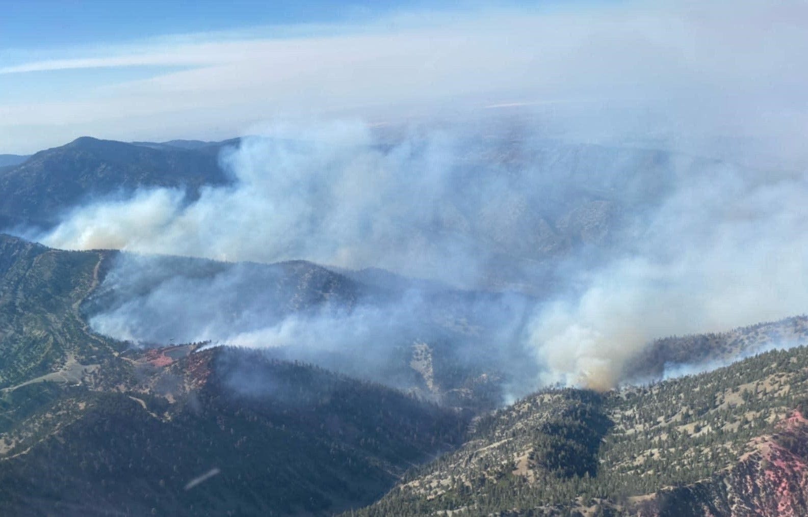 Vista Fire in San Bernardino National Forest doubles in size overnight to 2,354 acres