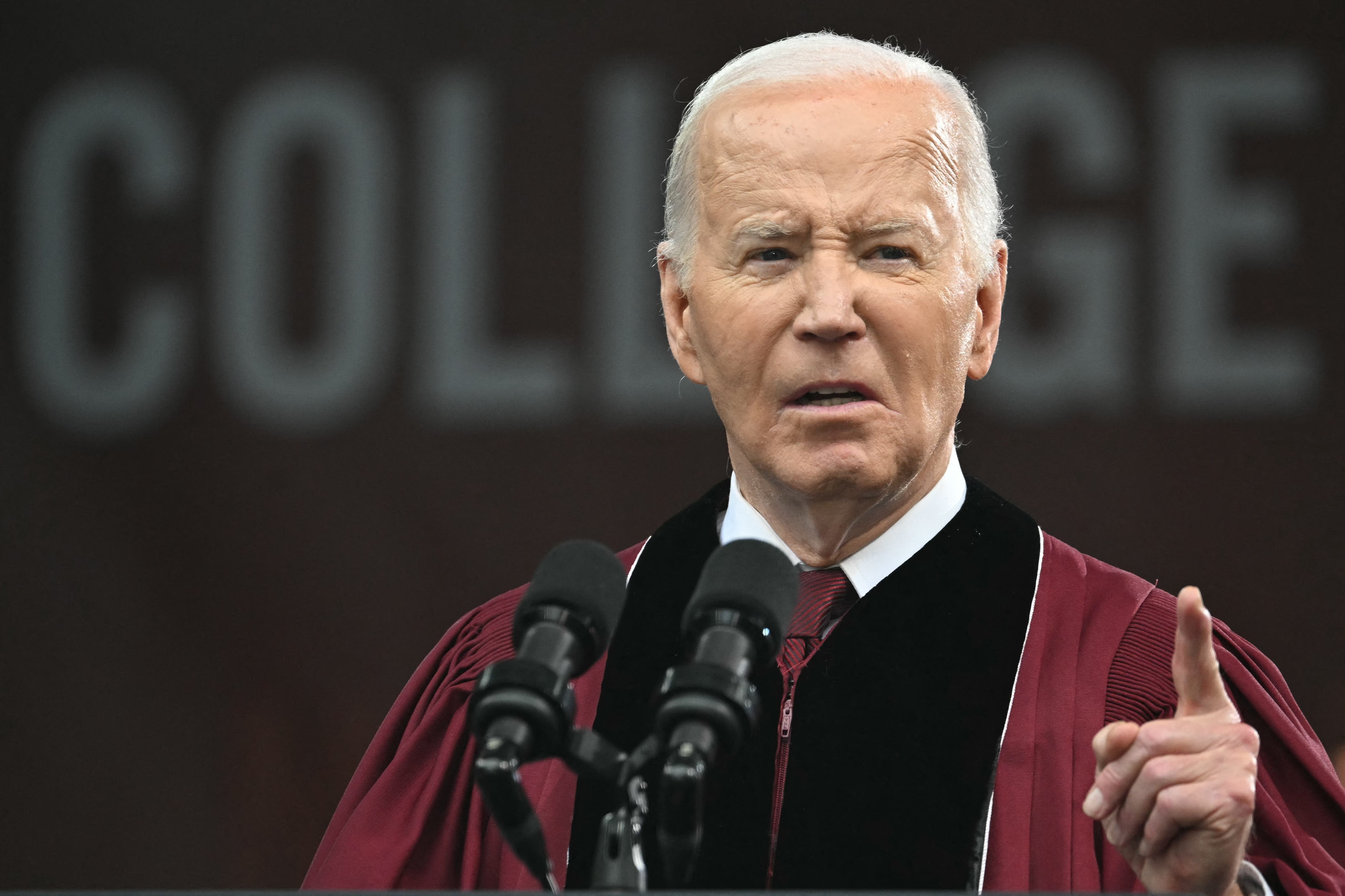Democratic Republic of Congo flag behind Biden during his Morehouse address explained