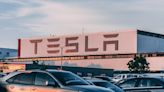 Jim Cramer on Tesla Inc (NASDAQ:TSLA): ‘This Thing Has a Lot of Momentum’