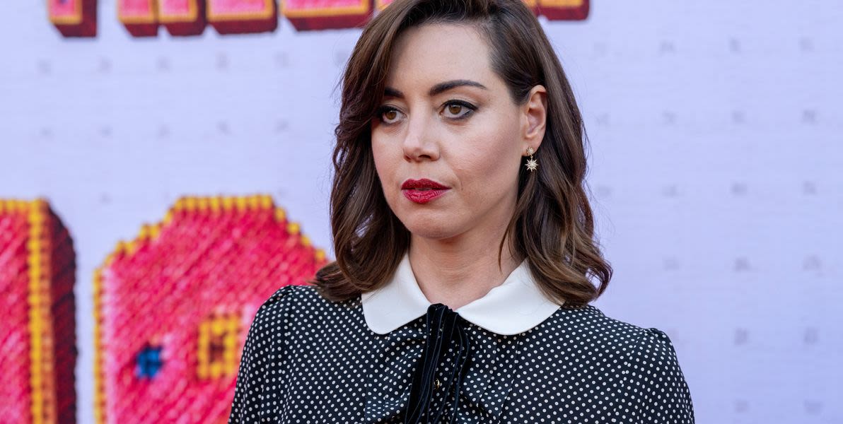 Aubrey Plaza Feared She'd 'Never Speak Again' After Having A Stroke At Age 20