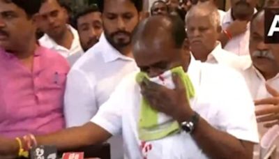 Union minister HD Kumaraswamy hospitalised in Bengaluru after his nose starts bleeding | Today News