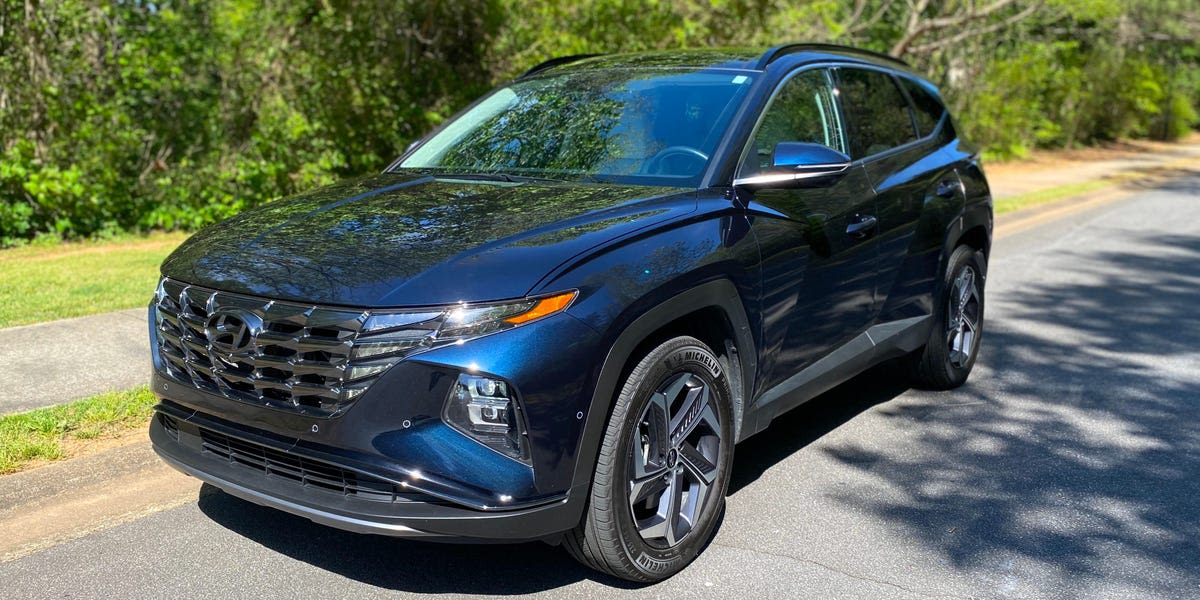 I drove Hyundai's best-selling SUV and found it's a perfect hybrid for people who don't like hybrids