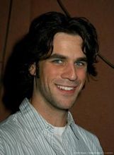 Eddie Cahill