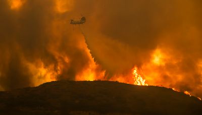 'Hellish' scene unfolds as wildfire races toward California mountain community