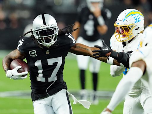 Las Vegas Raiders Star Davante Adams Still Ranks as Elite WR in NFL