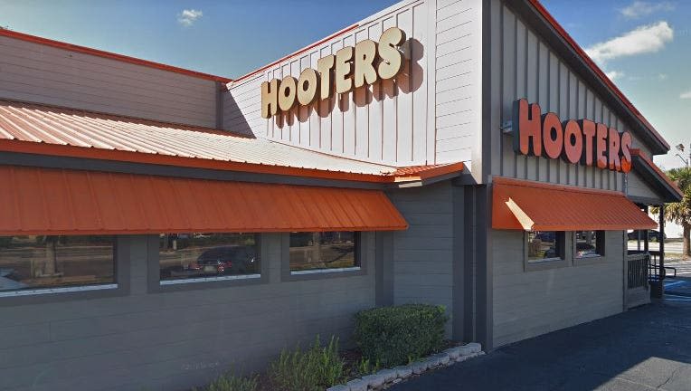 Hooters South Lakeland location, the 2nd in the chain, among dozens closed on Sunday