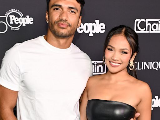 The Bachelorette 's Jenn Tran & Jonathon Johnson Step Out Amid Rumors