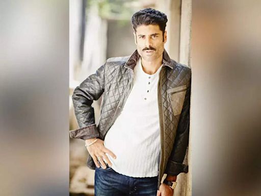 Sikandar Kher excited to do a comedy film | - Times of India
