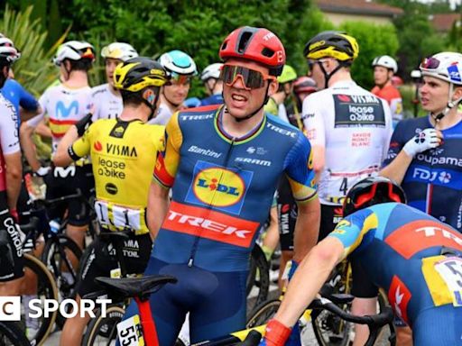 Criterium du Dauphine: Remco Evenepoel & Primoz Roglic among those caught in stage five crash