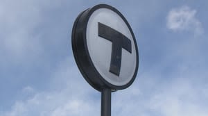 MBTA partners with Tufts University to provide unlimited access to subway, buses for some students