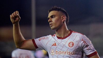 Coudet celebra el primer gol de Borré: “Él nos da su corazón”