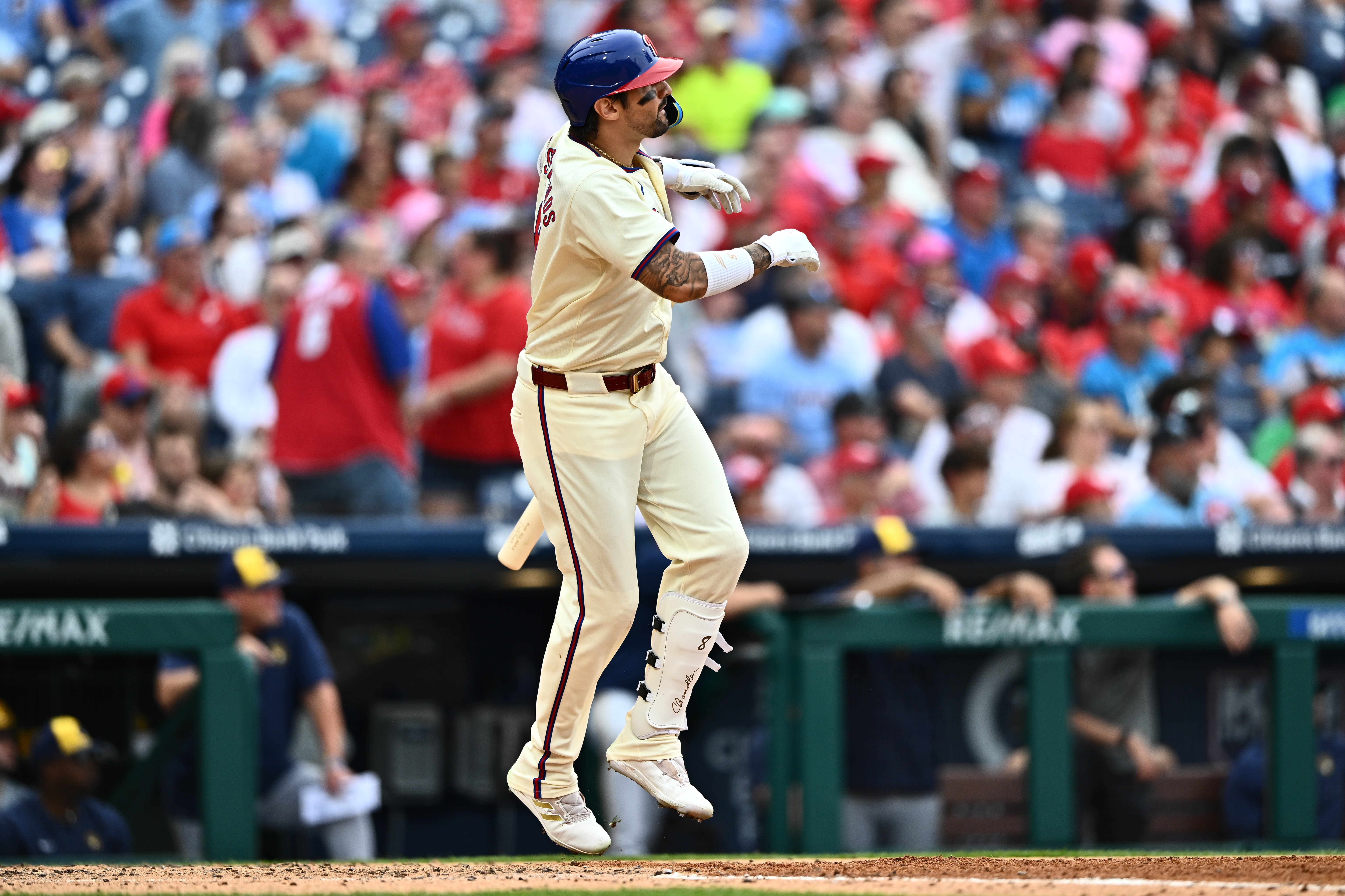 Castellanos comes up huge once again as Phillies sweep NL Central-leading Brewers