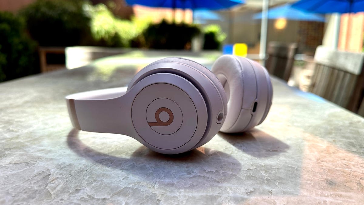 Best Beats Headphones and Earbuds for 2024