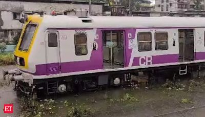 Mumbai: IMD issues warning of heavy rain; local trains delayed by 15 minutes