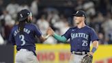 Woo pitches shutout ball for 6 innings, Moore has 2 homers and 4 RBIs as Mariners beat Yankees 6-3