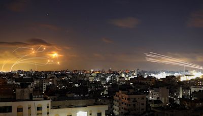 La Nación / La guerra entre Israel y Hamás arrecia en Gaza en espera de nuevas negociaciones