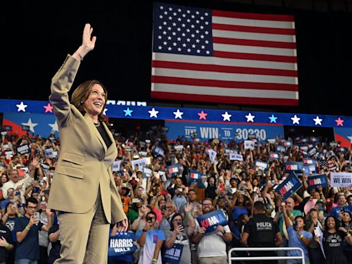 Kamala Harris is going on the offensive on border security. It could keep Arizona blue and cut off Trump's path to victory.