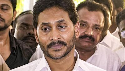 ‘Fence-sitters’ YSRCP, BJD move closer to Opposition rank