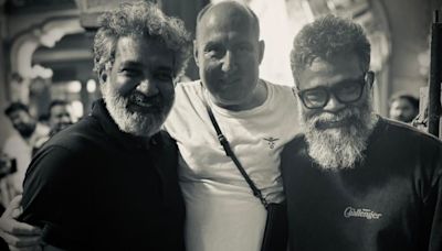 An ICONIC picture! Sukumar with S. S. Rajamouli during his visit on the sets of the most anticipated film Pushpa 2: The Rule!