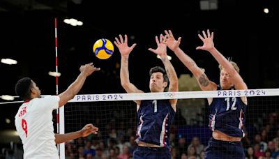 Jugador cubano encabeza ataque de Polonia que vence a Estados Unidos y avanza a la final del voleibol en París