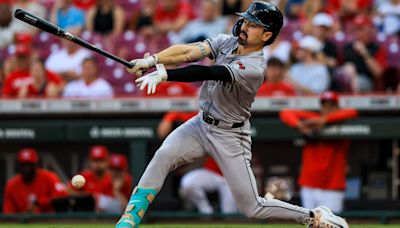 Corbin Carroll's bat finally wakes up in DBacks' series opener vs. Reds