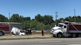 2 injured in wreck involving dump truck on Highway 31