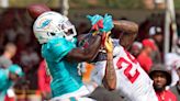 Los Dolphins lucen bien en la primera práctica conjunta con los Buccaneers de Brady