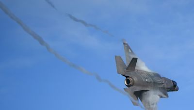 An F-35B test plane crashed into a New Mexico hillside while flying from a Lockheed Martin facility to a US airbase