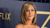 Jennifer Aniston Just Put A Fresh Spin On Her Short Bob Haircut With A 'Rachel' Twist