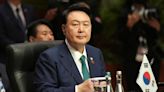 South Korea's Yoon meets China Premier Li at ASEAN summit