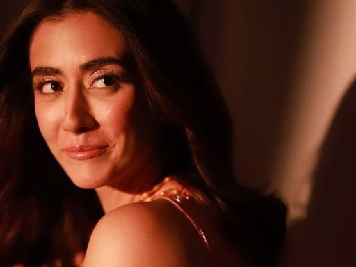 Jonita Gandhi Recalls Singing 'Amar Singh Chamkila' Track 'Vida Karo': 'I Felt a Bit Pressure...' | Exclusive - News18