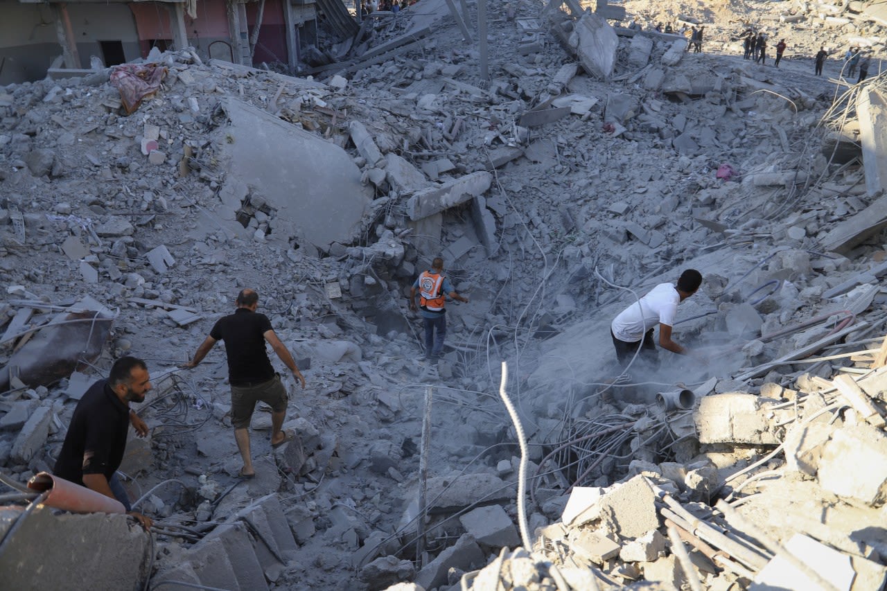 Palestinian death toll from Israel-Hamas war surges past 38,000, Gaza Health Ministry says