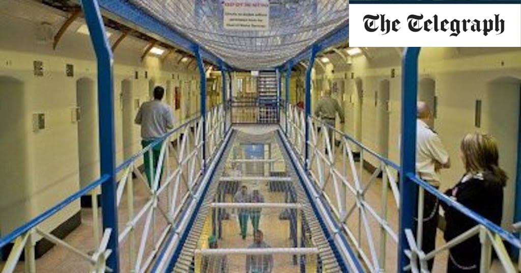 Wandsworth prison put in special measures as risk of escape still ‘serious concern’