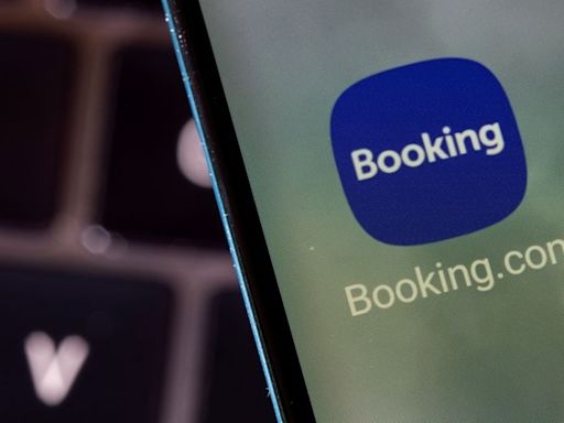 Booking expects room nights growth to ease, shares fall
