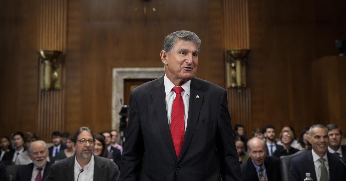 Joe Manchin hands Senate endorsement for his replacement to Wheeling mayor