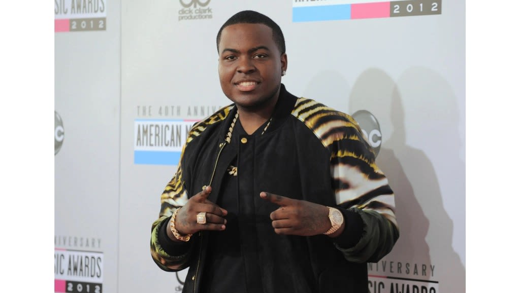 Singer Sean Kingston arrested on San Bernardino County Army base; charged with fraud