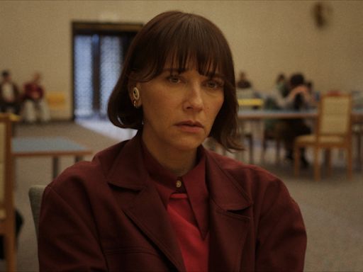 ‘Sunny’ Review: Rashida Jones Mopes Through Apple’s Middling Robot Mystery