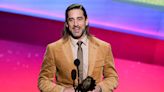 Aaron Rodgers arrives for Packers training camp looking like he just stepped off the set of 'Con Air' in 1997