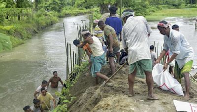 Assam flood situation improves, 1.30 lakh people still reeling under the deluge in 10 districts