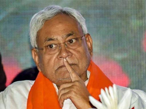 'Mahila ho, jaanti nahi ho': Nitish Kumar's response to RJD MLA creates stir; Tejashwi calls it 'uncivilised'