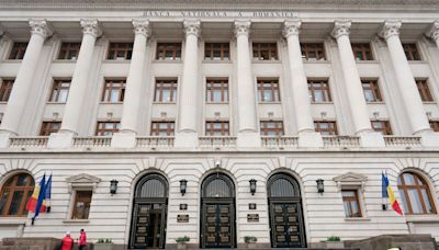 Romania’s Enduring Central Bank Chief Defies Volatile Politics