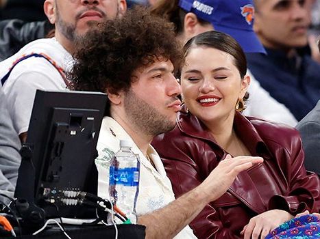 Selena Gomez And Benny Blanco Pack On The PDA This Fourth Of July