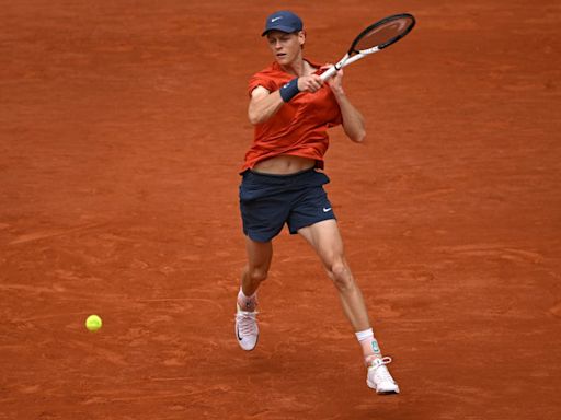 French Open LIVE: Latest scores and results as Sinner faces Dimitrov; Swiatek and Gauff set up semi-final
