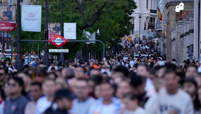 Real Madrid wins its record-extending 36th Spanish league title after Barcelona loses at Girona