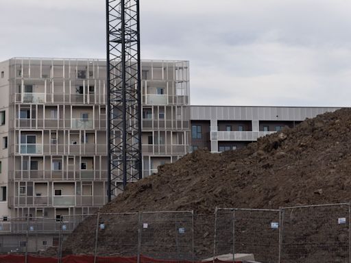 Canada’s Trudeau Backs Away From Tax Threat on Apartment Owners