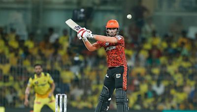 Who won yesterday IPL match? Top highlights of last night's CSK vs SRH match